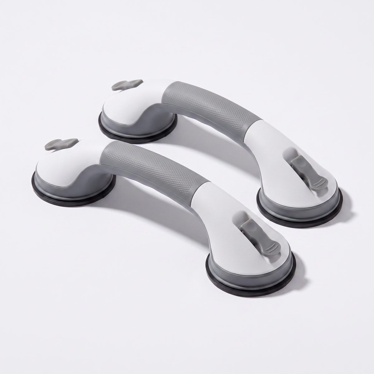 Two Mantle Grip safety handles